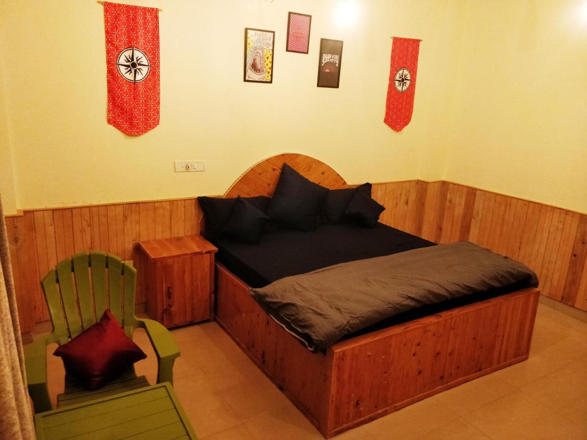 Perkup Hostel Kasol Bagian luar foto