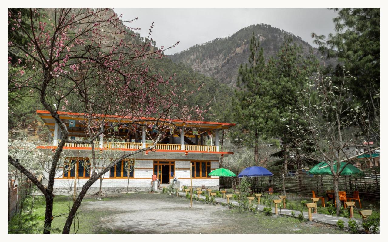 Perkup Hostel Kasol Bagian luar foto