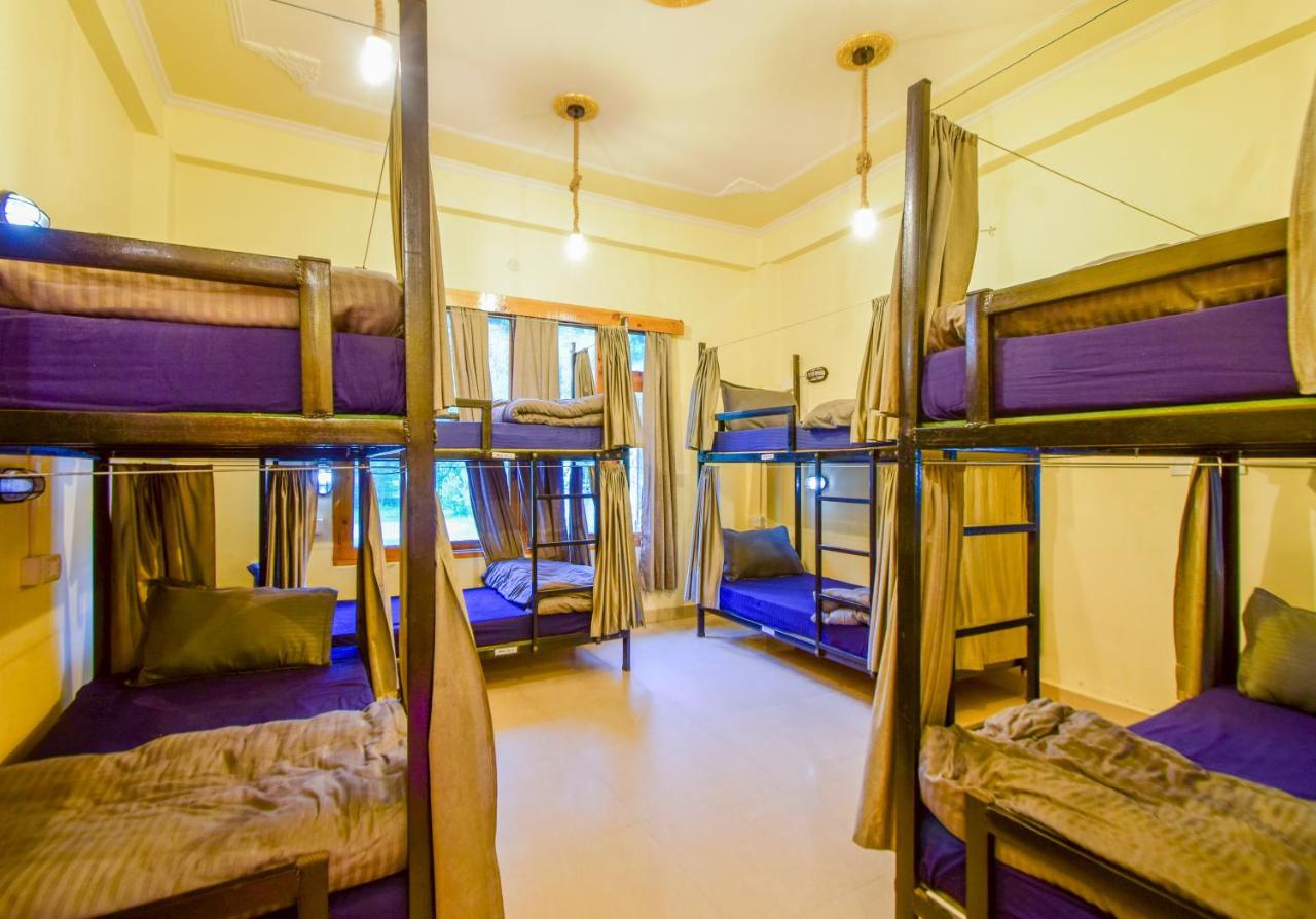 Perkup Hostel Kasol Bagian luar foto